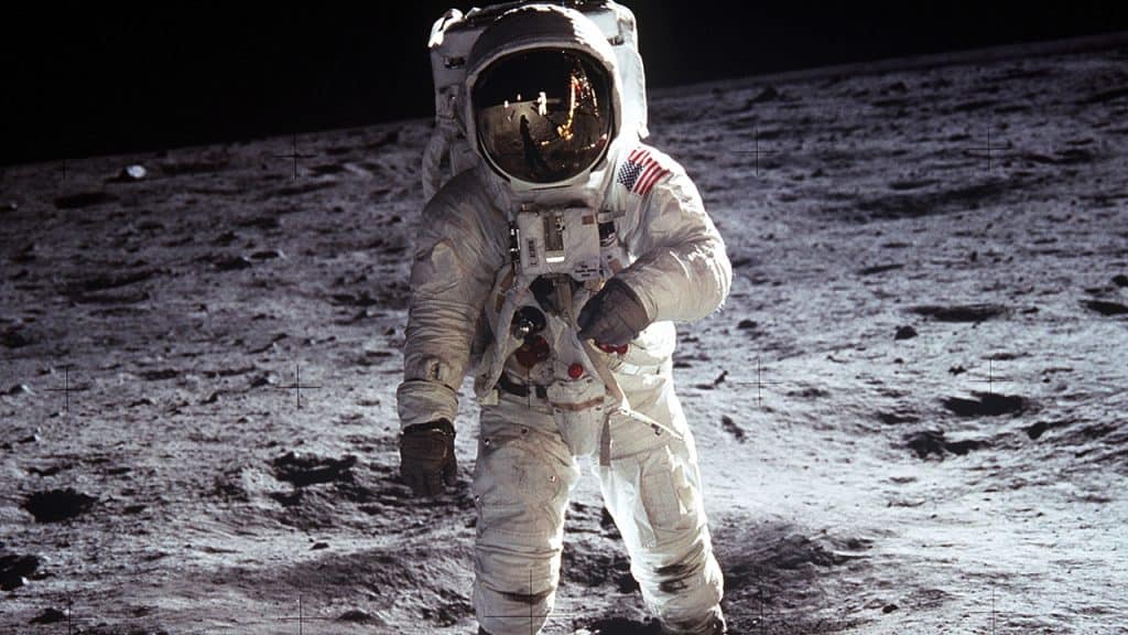 Ay'a İlk İniş - Neil Armstrong
