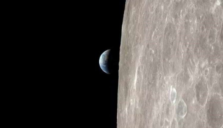 Apollo 13 Ay'ın Karanlık Tarafı