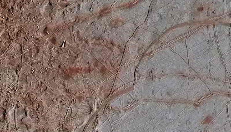 Europa Uydusu - Kaos Arazisi