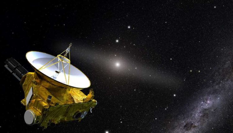 New Horizons Uzay Aracı Bir Kilometre Taşına Ulaştı